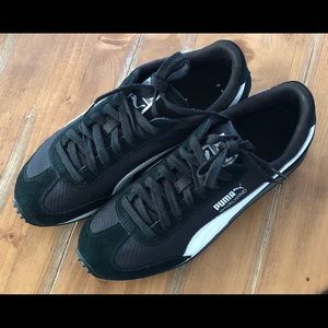 Men’s Used Puma Whirlwind Classic in Black & White